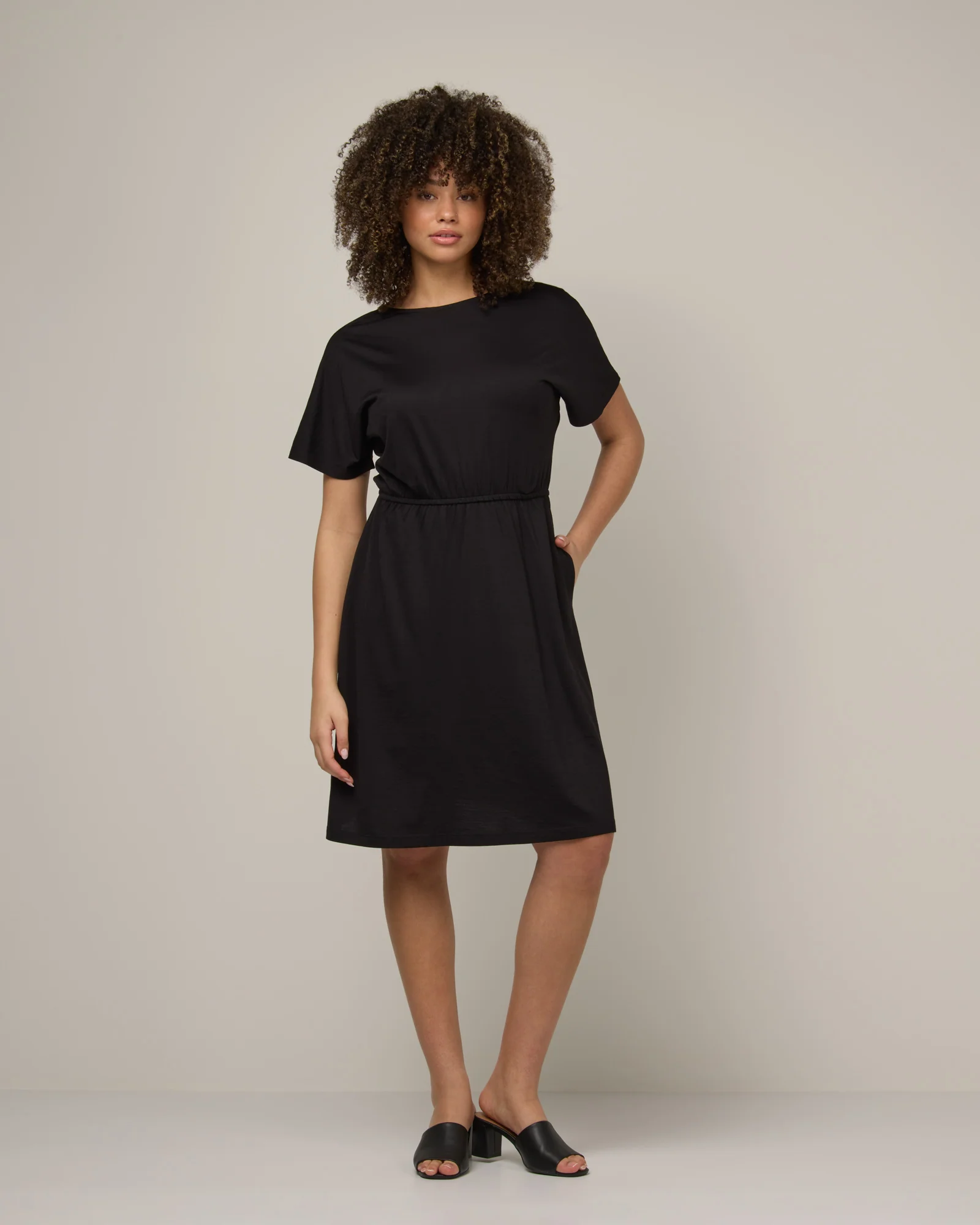 Brooklyn Reversible Dress - Image 4