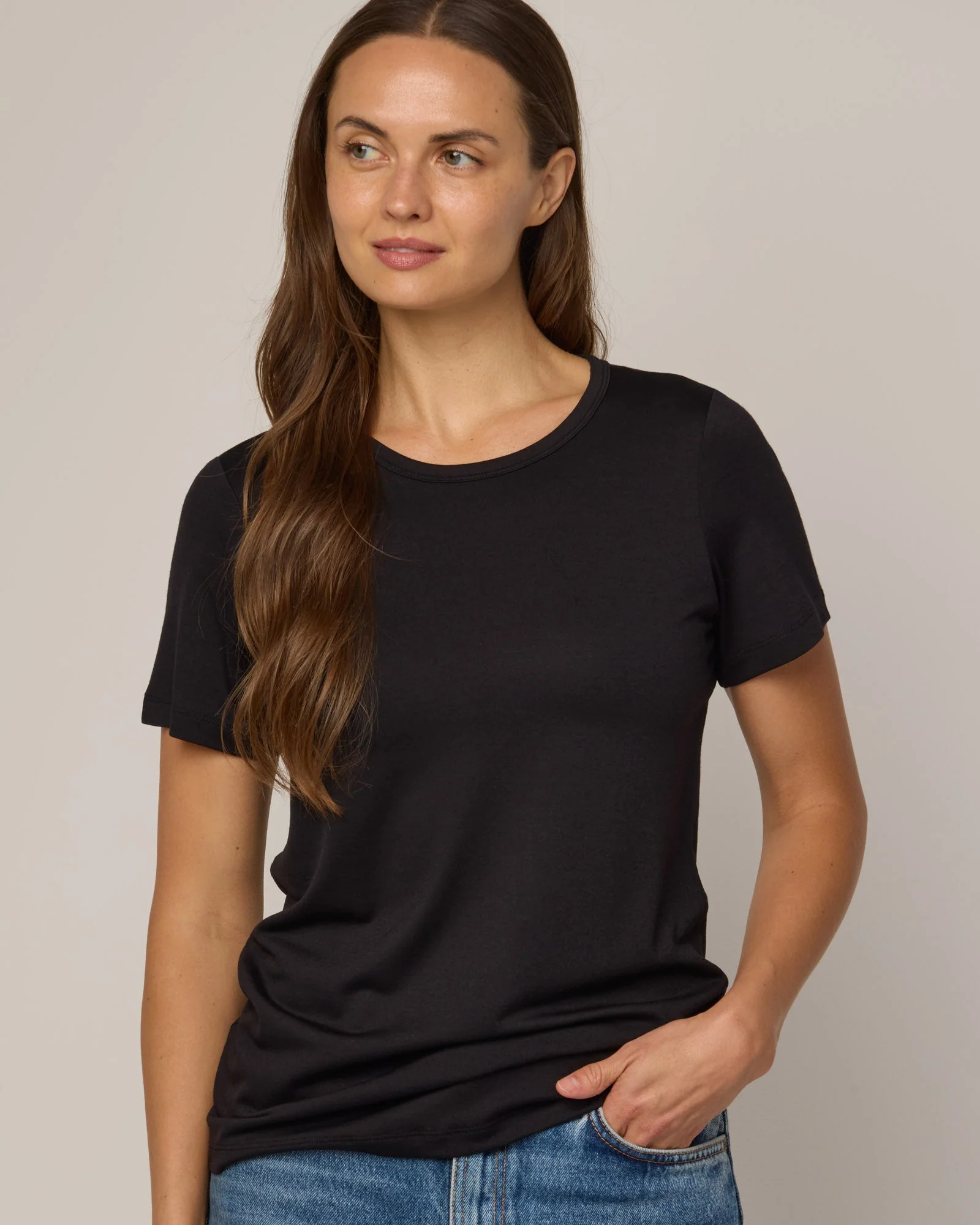 Cara Signature Fitted Tee - Image 4