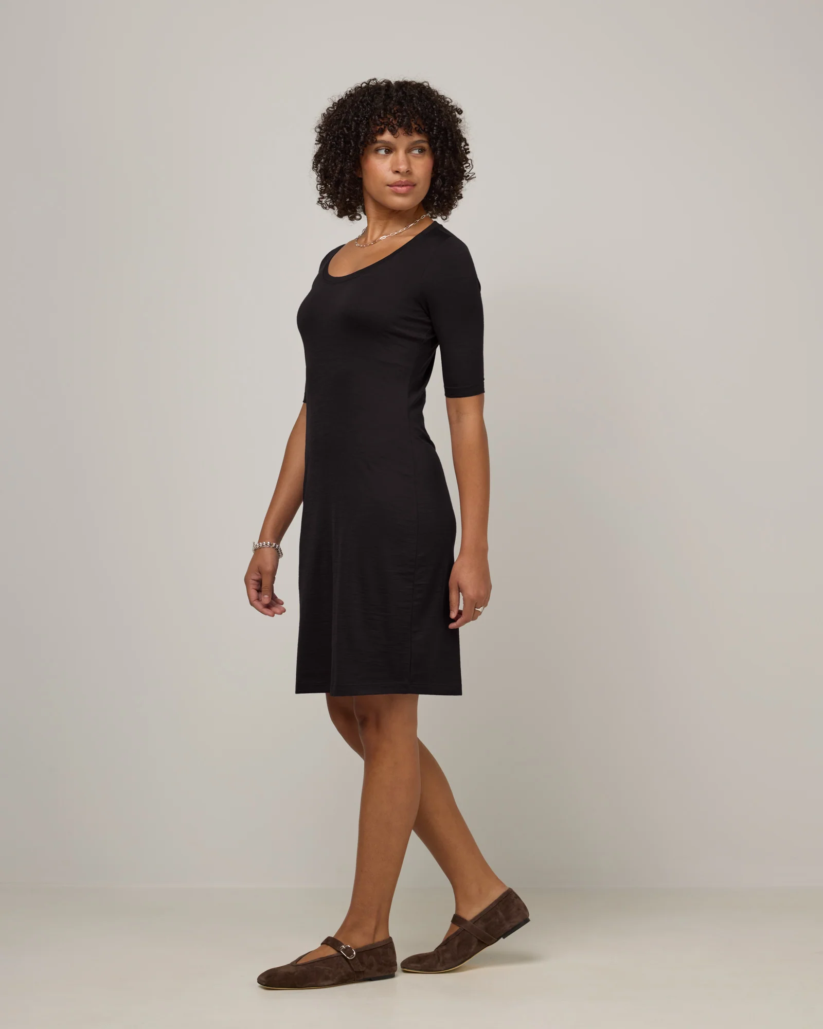 Chloe Fitted Dress - Image 3