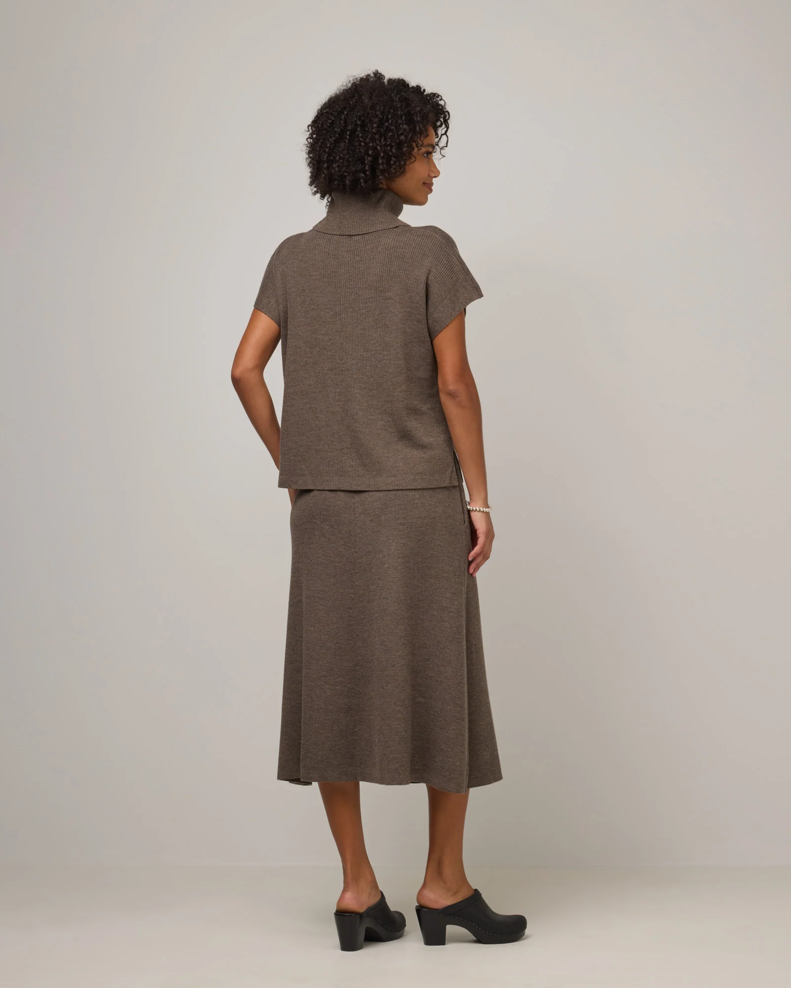 Clove Sweater Skirt - Image 4