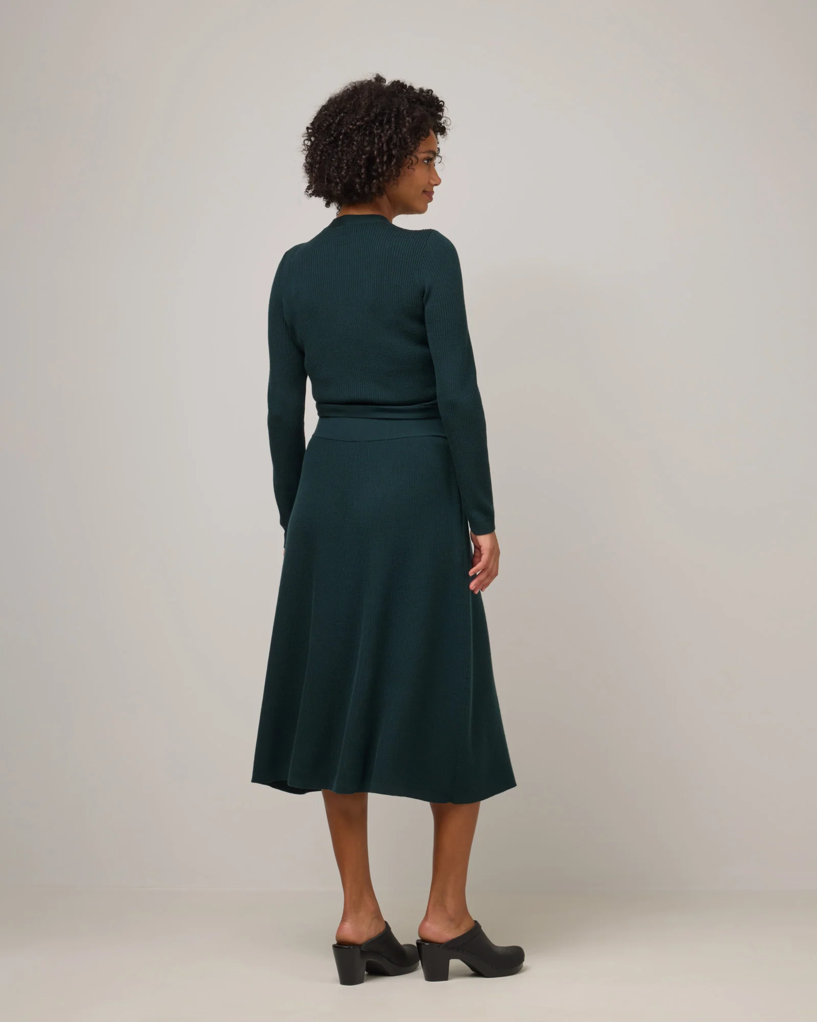 Clove Sweater Skirt - Image 4