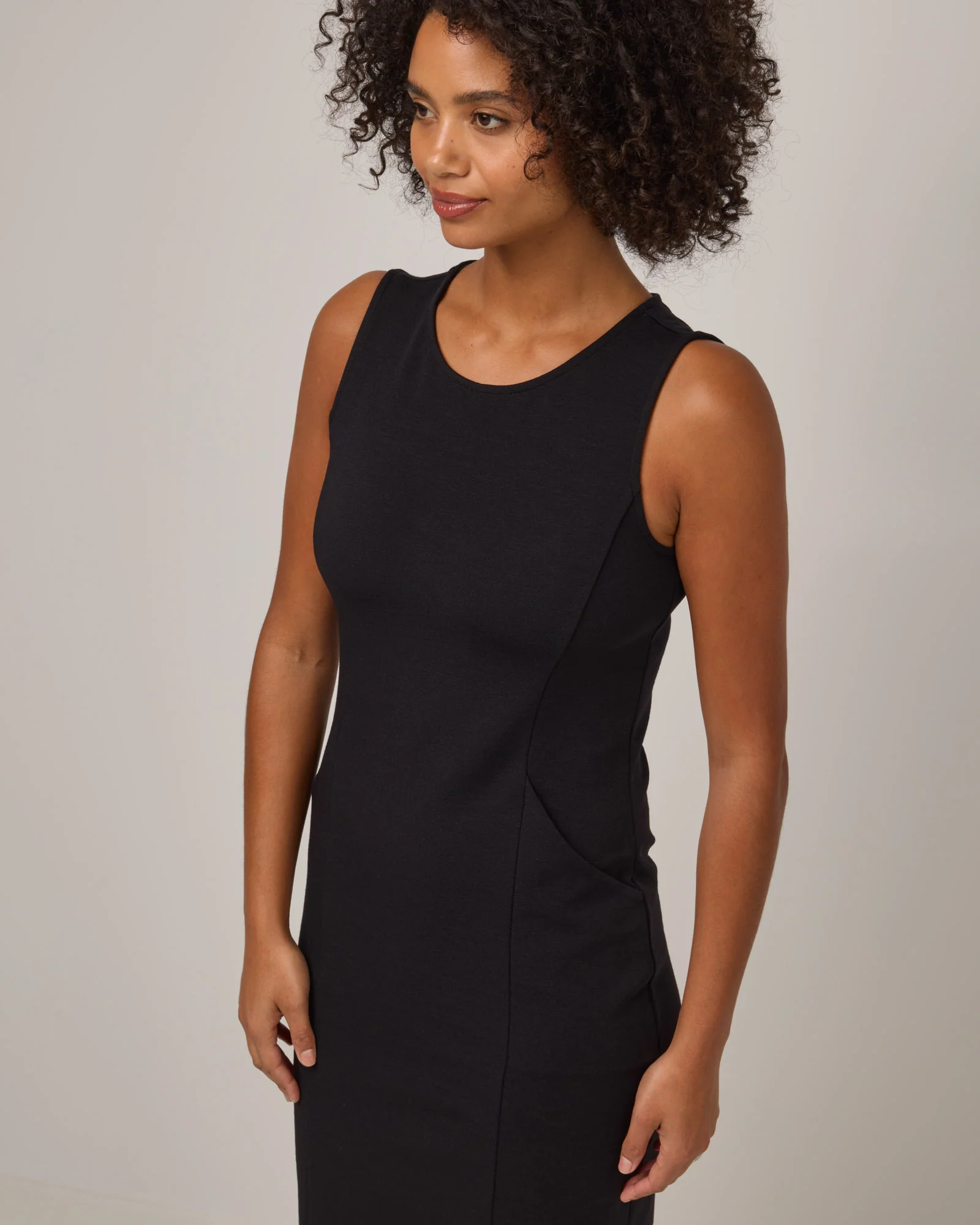 Kalle Fitted Dress - Image 4