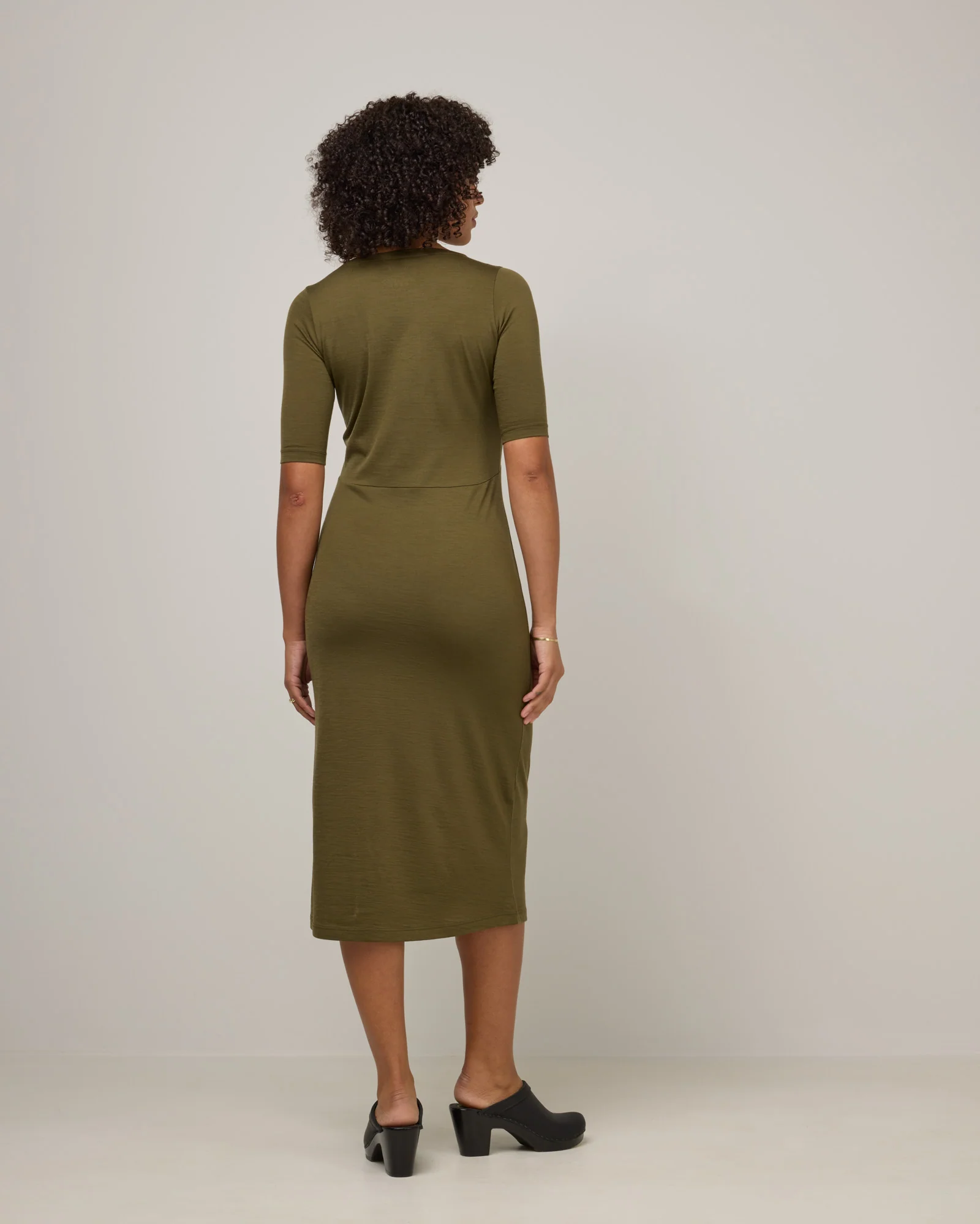 London Fitted Dress - Image 3