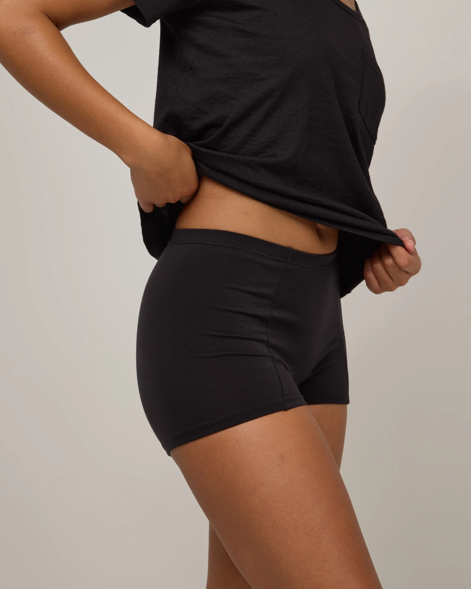 Roam High Waist Shortie - Image 5