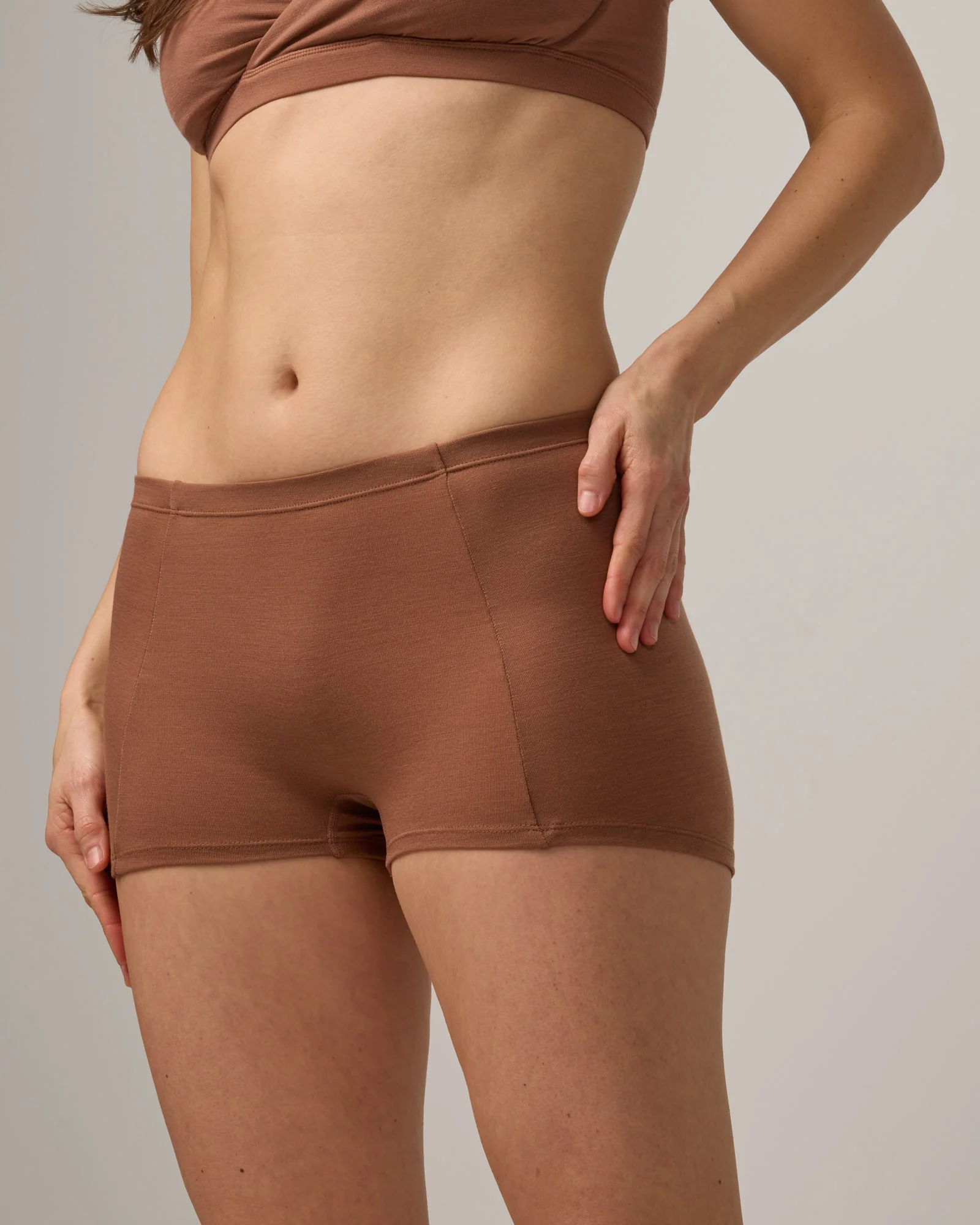 Roam High Waist Shortie - Image 4