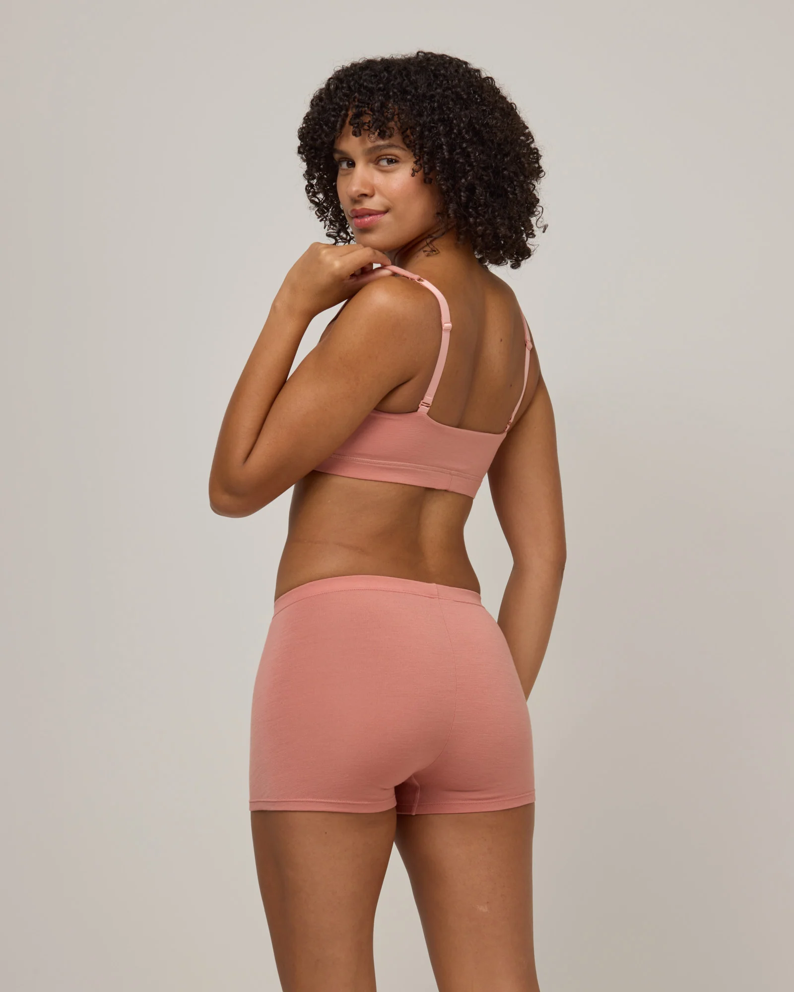 Roam High Waist Shortie - Image 3