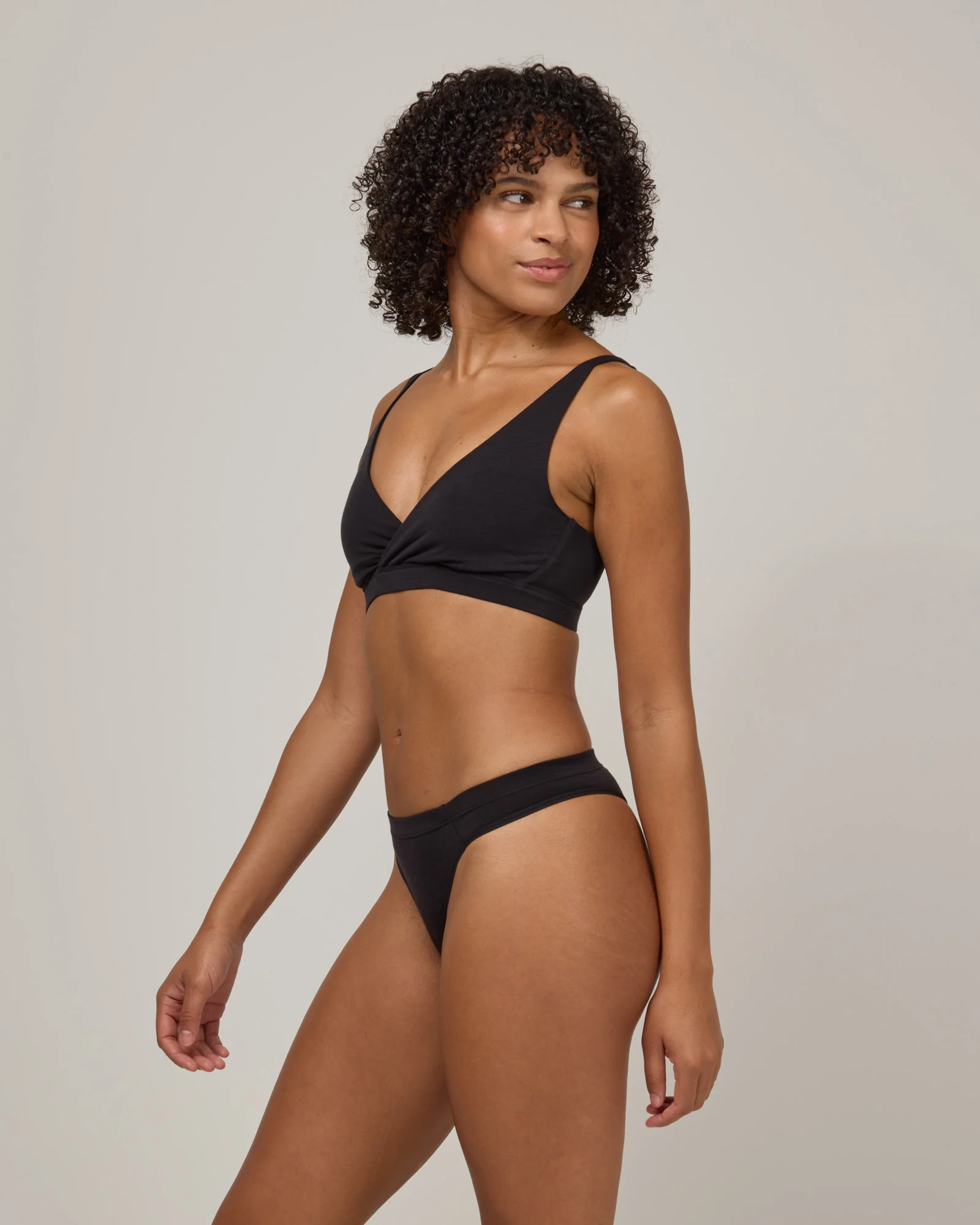 Roam Thong - Image 2