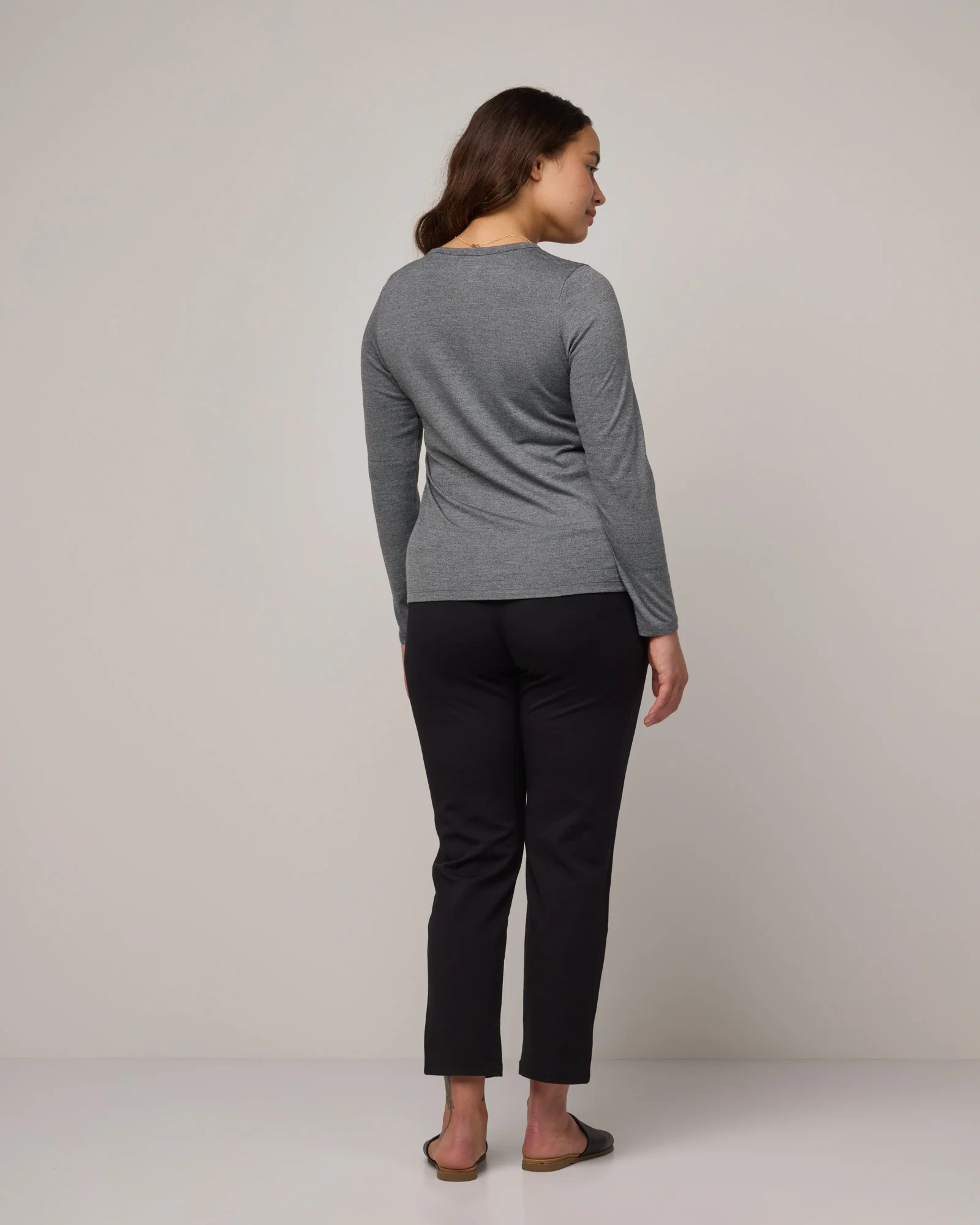 Sloan Signature Fitted Tee - Image 4