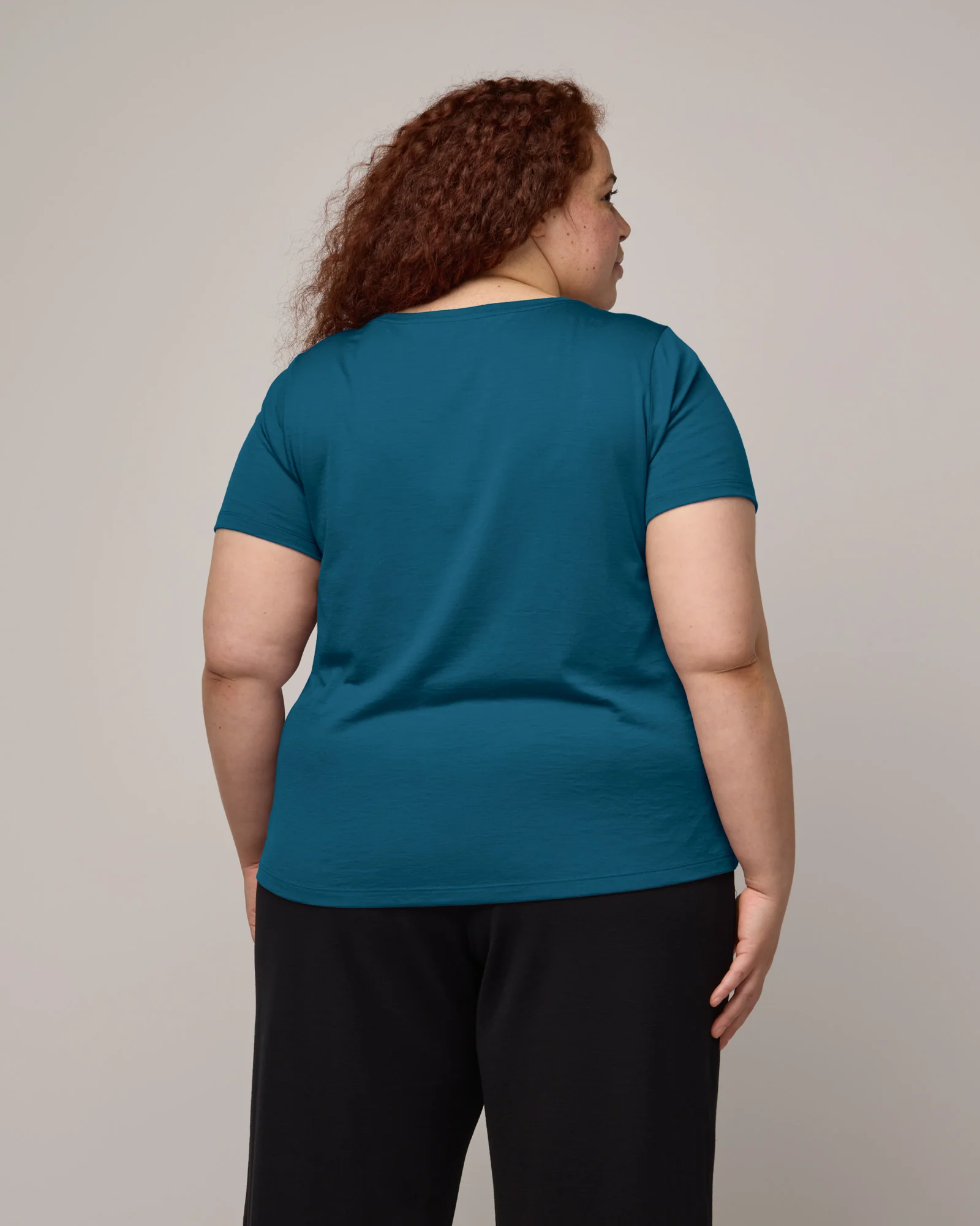 Stella Signature Scoop Neck Tee - Image 3