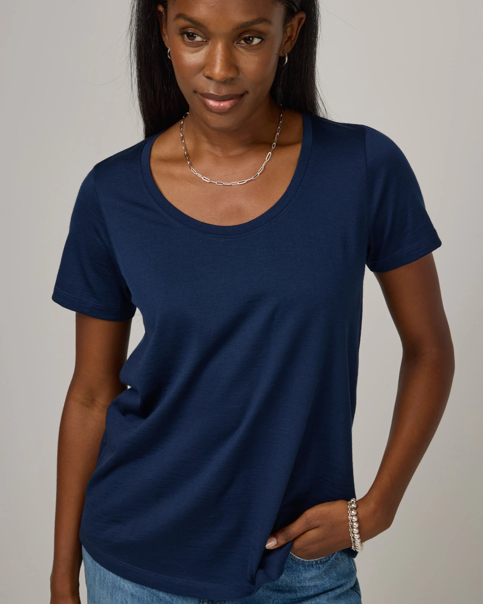Stella Signature Scoop Neck Tee - Image 4